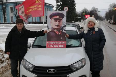 Подмосковные коммунисты в ежедневном рабочем строю