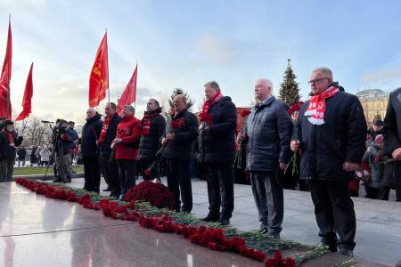 Депутат КПРФ Александр Наумов принял участие в мероприятиях, посвященных разгрому немецко-фашистских войск под Москвой