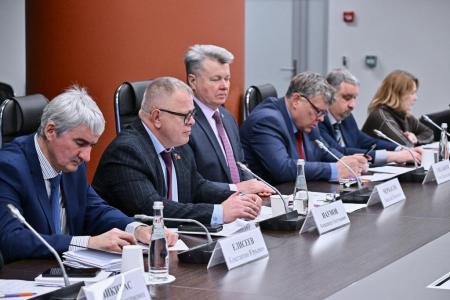Фракция КПРФ в Мособлдуме провела расширенное совещание по вопросам ТСЖ