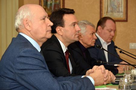 Состоялся межрегиональный семинар-совещание партийного актива в Суздале