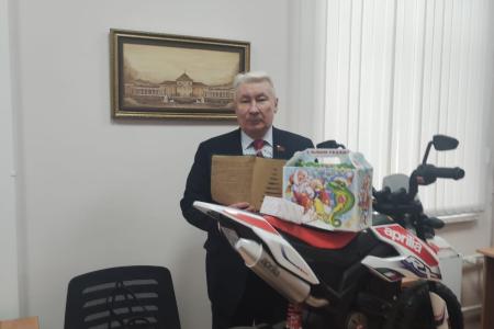 Тамбовская область. КПРФ: наступило время для новогодних чудес!