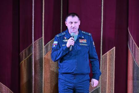 Ульяновская область. При поддержке КПРФ проведен новогодний утренник для детей участников СВО