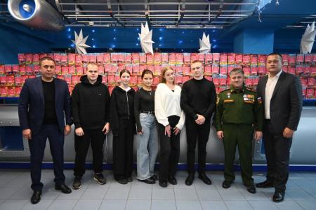 Ульяновская область. При поддержке КПРФ проведен новогодний утренник для детей участников СВО