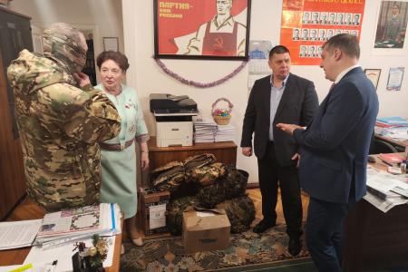 Депутаты фракции КПРФ Тюменской областной Думы встретились с участником СВО