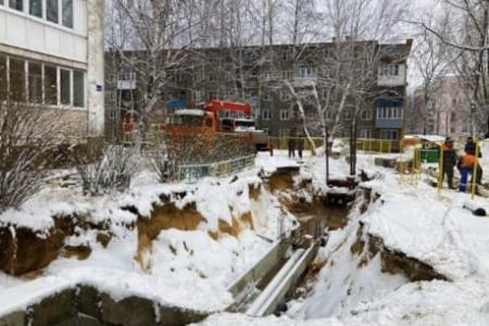 Нижегородские депутаты КПРФ обратились в прокуратуру в связи с нарушением сроков ремонта теплосетей