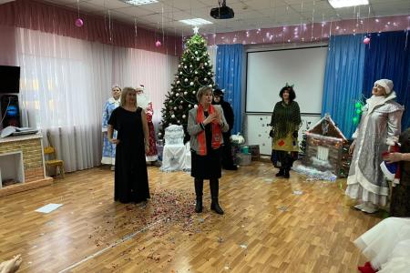 Воронеж. Коммунисты поздравили многодетные семьи с Новым годом при поддержке депутата Госдумы Сергея Гаврилова