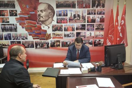 В День освобождения города Калинина Олег Лебедев провел прием избирателей в приемной всесоюзного старосты М.И. Калинина