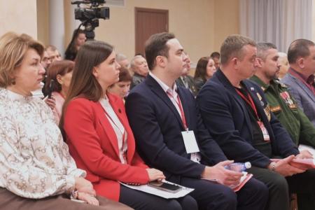 Дмитрий Новиков: “Антифашистская борьба коммунистов - наша гордость и священный долг”. Доклад на Антифашистском форуме в Кирове