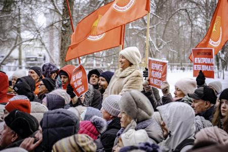 Свердловская область. Жители Ревды на акции протеста записали обращение полпреду Артёму Жоге