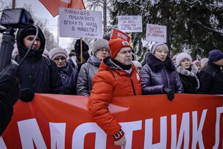Свердловская область. Жители Ревды на акции протеста записали обращение полпреду Артёму Жоге