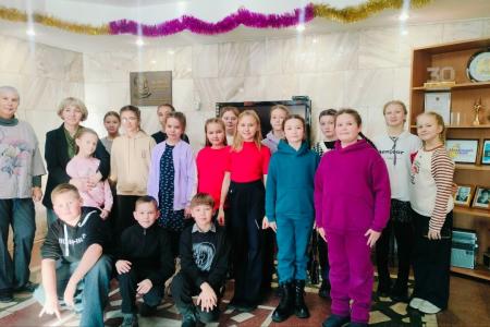 Забайкальские депутаты-коммунисты исполняют новогодние желания