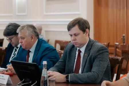 «Первым делом - кадры». Подведены итоги образовательного проекта депутата Госдумы Сергея Гаврилова