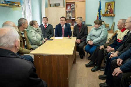 Курская область. День Сталинской Конституции - память, патриотизм и поддержка семей героев