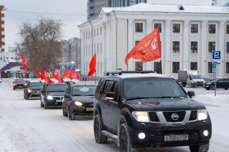 В Перми состоялся автопробег в честь Дня Рождения И.В. Сталина