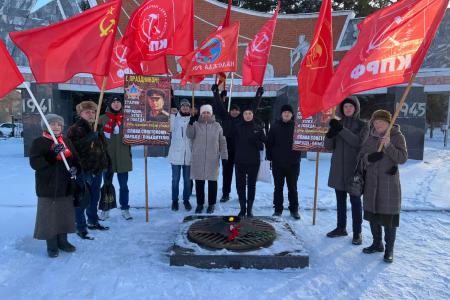 Активисты женского движения «Надежда России» по всей стране достойно отметили День рождения И.В. Сталина
