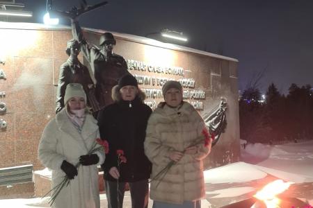 Ямальские коммунисты почтили память защитников Москвы от немецко-фашистских захватчиков
