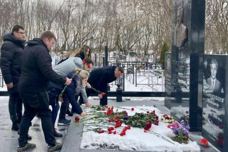 В Тульской области КПРФ провела памятные мероприятия в честь красного губернатора В.А. Стародубцева