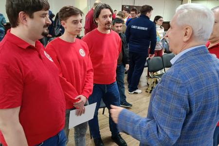 Состоялось награждение шахматистов команды спортклуба «КПРФ» – победителей II Командного Кубка России
