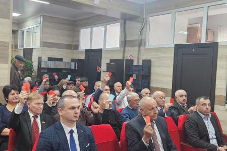 Казбек Тайсаев принял участие в 56-й партийной Конференции Карачаево-Черкесского регионального отделения КПРФ
