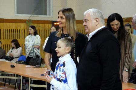 Делегация КПРФ во главе с К.К. Тайсаевым работает на Донбассе