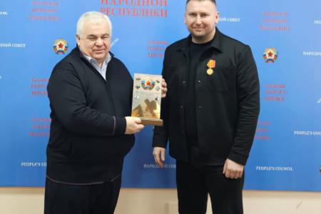 Делегация КПРФ во главе с К.К. Тайсаевым и А.А. Ющенко завершила работу на Донбассе