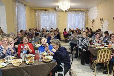 В Ивановской области волонтерская группа «МаскСети Фурманов» отметила свой первый День рождения