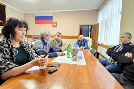 Местные отделения КПРФ в ЛНР подводят итоги работы в 2024 году