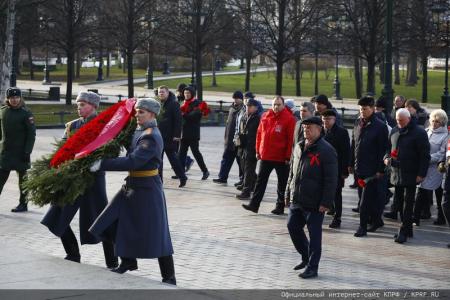 Г.А. Зюганов: Необходимо одолеть фашизм, капитализм и глобализм!