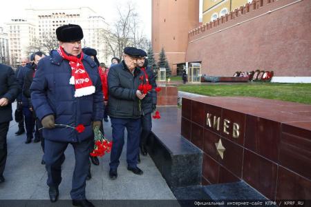 Г.А. Зюганов: Необходимо одолеть фашизм, капитализм и глобализм!