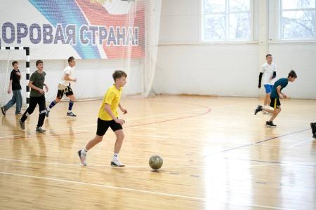 Ульяновск. Состоялся первый комсомольский турнир по мини-футболу в память Героев, погибших на СВО!