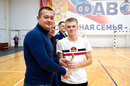 Ульяновск. Состоялся первый комсомольский турнир по мини-футболу в память Героев, погибших на СВО!
