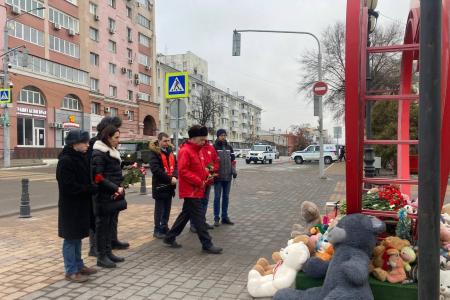 Белгородская область. Коммунисты и комсомольцы почтили память погибших мирных жителей – жертв украинских фашистов