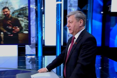 Дмитрий Новиков на Первом канале о «прозрении» Шольца и перспективах мирных переговоров по Украине
