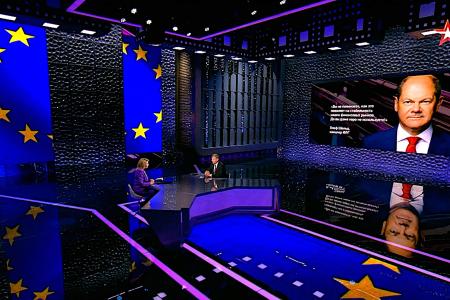Дмитрий Новиков на телеканале «Звезда» дал оценку саммиту Евросоюза и напомнил, что Россия защищает жителей Украины от «абсолютного упыря» Зеленского