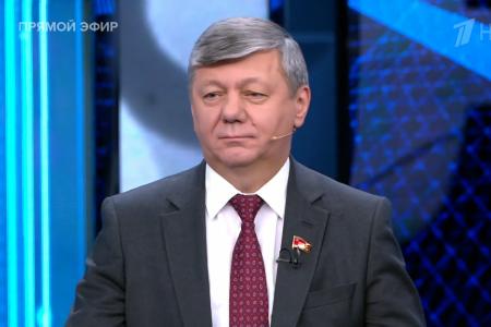 Дмитрий Новиков на Первом канале оценил приезд Такера Карлсона для интервью с Сергеем Лавровым и предрёк Грузии «белорусский сценарий»