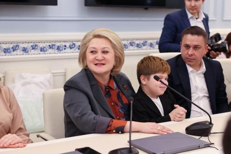 В Совете Федерации поприветствовали кураторов всероссийского конкурса детского и юношеского творчества "Земля Талантов"