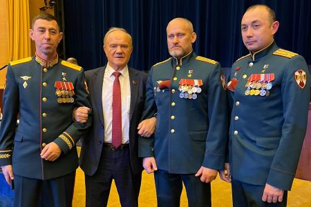 В Государственном Кремлёвском дворце прошел праздничный концерт «Здравствуй, страна героев!»