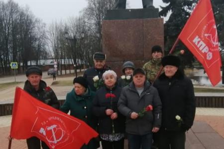 В Новгородской области коммунисты почтили память Владимира Ильича Ленина