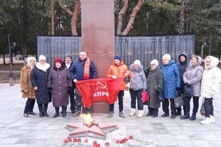 Подмосковные коммунисты: Трудимся на благо Родины и народа!