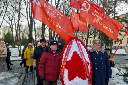 Новгородские коммунисты отметили 81-ю годовщину освобождения Новгорода от немецко-фашистских захватчиков