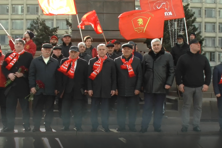 В Дагестане коммунисты почтили память Владимира Ильича Ленина