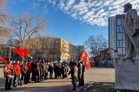 Возложение  в  День  памяти В.И. Ленина  в  Рязани