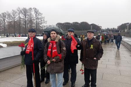 Санкт-Петербург. Мероприятия коммунистов в День ленинградской победы