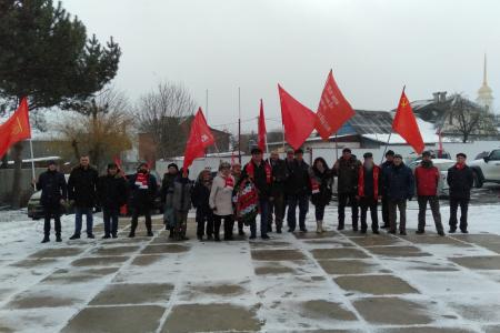 Наша Родина – Советский Союз! В Калуге прошел патриотический автопробег