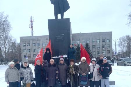 Томская область: Ленин жил, Ленин жив, Ленин будет жить!