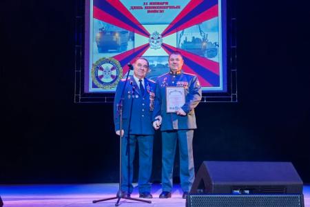 Тюменские коммунисты приняли участие в праздновании 324-летия образования Инженерных войск