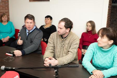 Курская область. Необходимо подготовить убеждённого грамотного политического бойца!
