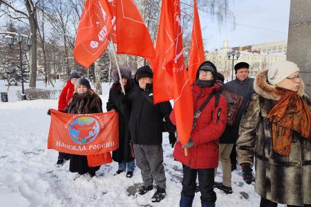 Тюменские коммунисты почтили память В.И. Ленина