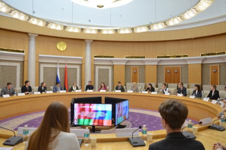 Представитель ЦК ЛКСМ РФ принял участие в визите делегации Молодежного парламента в Республику Беларусь