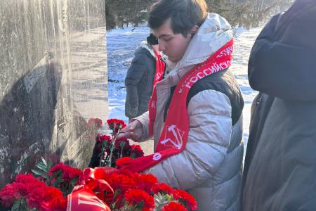 Коммунисты Еврейской автономной области провели День памяти Владимира Ильича Ленина